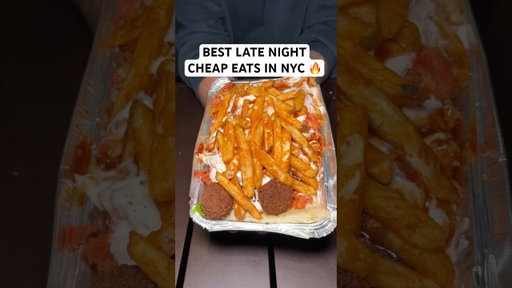 Trying the best late night cheap eats in NYC #shorts #food #halal #cheapeats #latenight