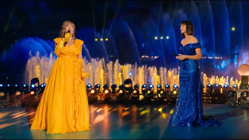 Paige O’Hara & Susan Egan "Belle (Reprise) / Something There" | Disney Princess Concert