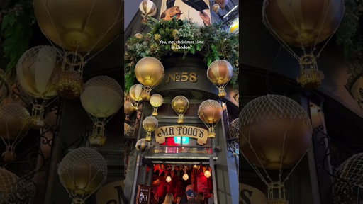Christmas time in London is pure magic! 😍 #london #christmastime #christmasdecorations