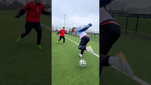 CAN YOU DO THIS VIRAL VINI JR SKILL?
