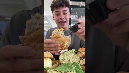VC’s Kitchen NEW Weekly Specials #vcskitchen #chickenceaserwrap #vinnyschickenceaserwrap #mukbang