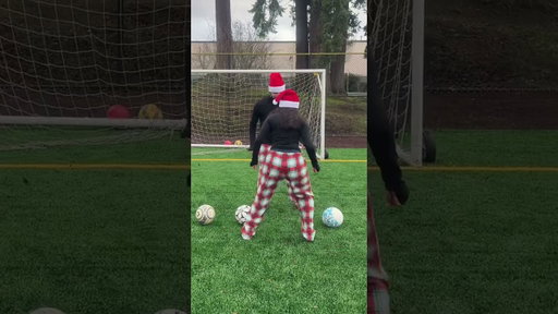 Does she make a comeback in Pt.2?👀 #futbol #soccer #footy #soccercouple #relationshipgoal ✢