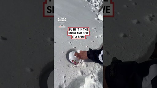 Man Makes the Perfect Snowball ❄️🥶