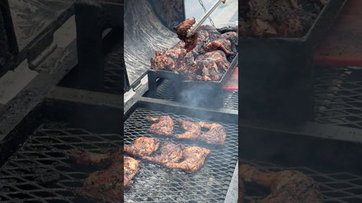 She’s making the best Jamaican Jerk in NYC #jamaicanfood #nycfood #foodie