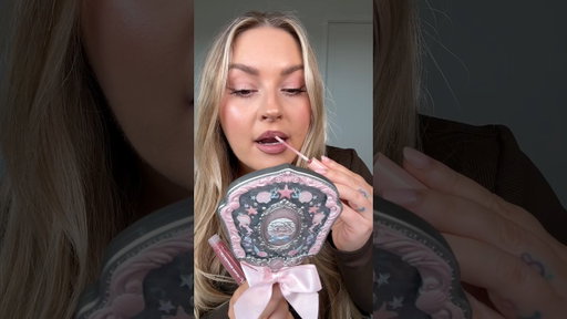 Random lip combo time! 💞