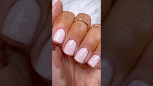 Testing Regular Nail Polish: ESSIE Gel Couture