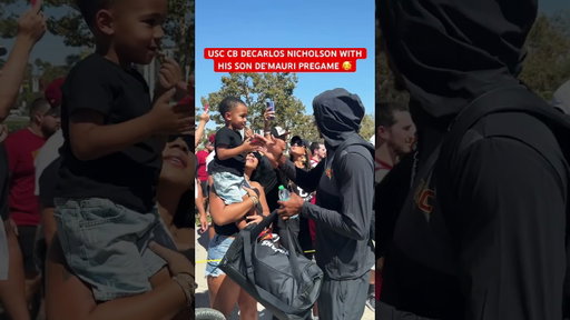 USC CB’s special handshake with his son 🥰 #usc #collegefootball