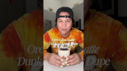 Let’s make a Dunkin’ Donuts dupe! #coffee #icedlatte #dunkindonuts #oreocloudlatte