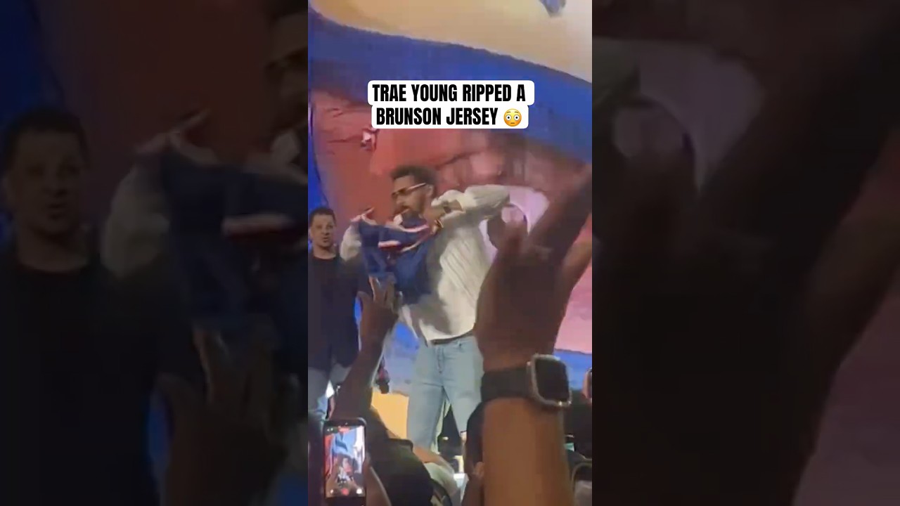 Trae tore a Brunson jersey while in NYC 😬 (via loyalnyjetfans/X)