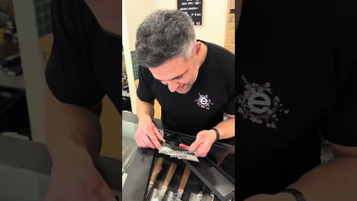 How to fix a chipped knife
