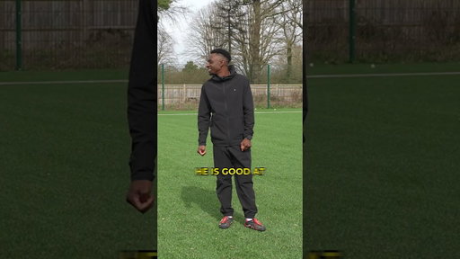 Who’s better at free kicks…🤣 #tbjzl #sidemen #miniminter #chrismd