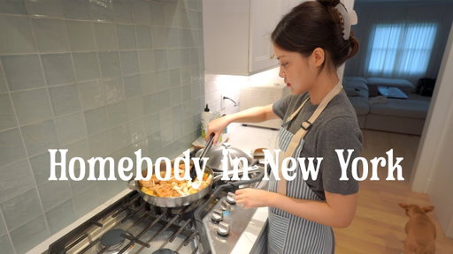 Homebody in New York | Feels like winter so cooking cozy meals, said yes to the dress, holiday shops