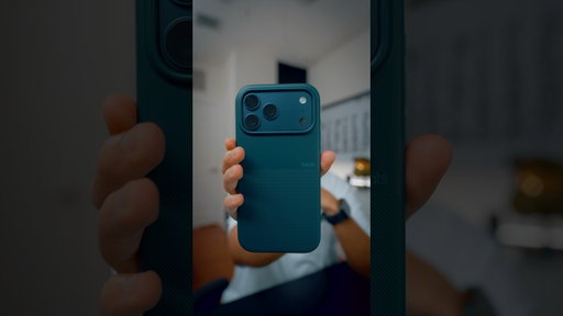 I bet you didn't know this 😬🤯 #iphone17promax #iphone17 #iphoneair #apple #iphones