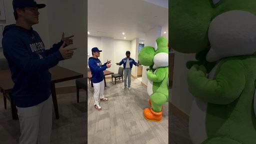 The Yoshi-verse. 😂 #dodgers #sports #losangeles #nintendo