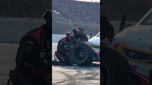 Pit Road on Fire: Insane Crew Skills 🔥💨