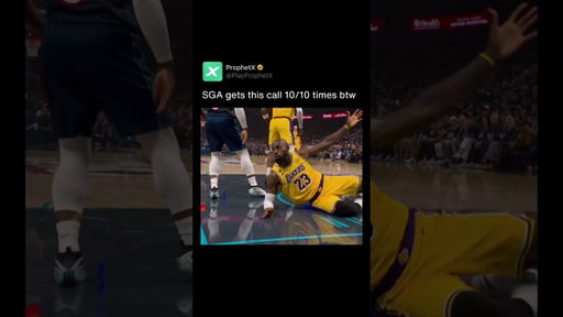Bro is 100 years old and still can’t get a whistle 😭 #nba #lebron #lakers #lebronjames #shorts