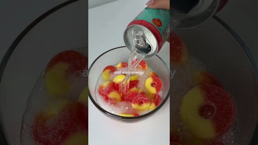 we were feeling a little snackie 🤭🍑 #alani #viral #peachrings #frozen