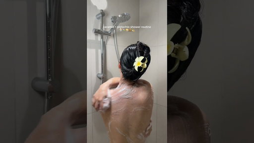 #showerroutine #showertok #showerroutines #bodycare #bodycareroutine #bodycaretips #showering