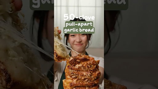 50 Garlic Clove Cheesy Pull Apart Bread🧄🍞