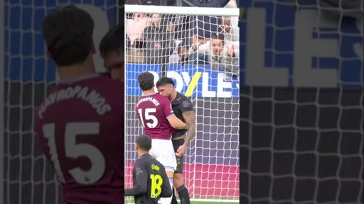 Mavropanos and Alderete face off 🤔   #westham  #football  #premierleague