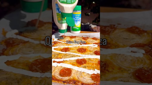 Onion Ring Pizza 🧅🍕