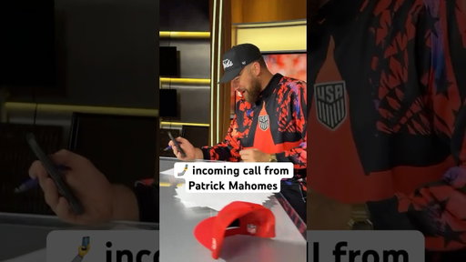 QB1 got his bestie back 📲