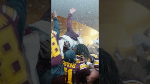 Gopher Football Celebrates First Win Over Michigan in Minneapolis Since 1977