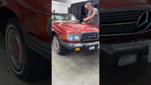 Shining up the paint on this Mercedes-Benz 450 SL ! #mercedes  #detailing #cardetailing #polish