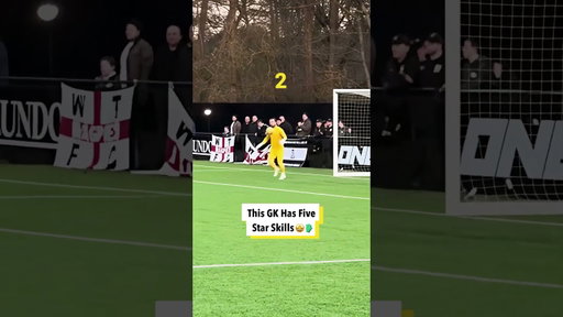The keeper your gaffer WARNED you about 🧤