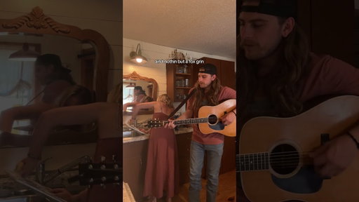 Filmed this instead of taking dishes off her plate... hope you didn’t do the same #countrymusic