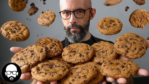 10 Levels of Chocolate Chip Cookies