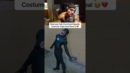 Brad thought Speeds Traps were real for Halloween 😭 #bradkraut #ishowspeed #twitchclips #funny