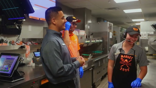 Meet Operating Partner Gerardo Armendariz, Whataburger's 2025 Founder's Award Winner.