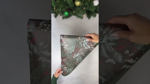 Would you try this gift wrap? 🎄 #christmas #wrapping #giftideas #giftwrapping #howtowrap