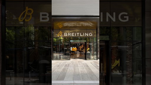 Breitling | Australian Grand Prix | Navitimer B01 43 Aston Martin Aramco Formula One™ Team