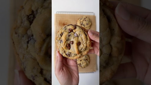 Bakery style thick chocolate chip cookies 🍪