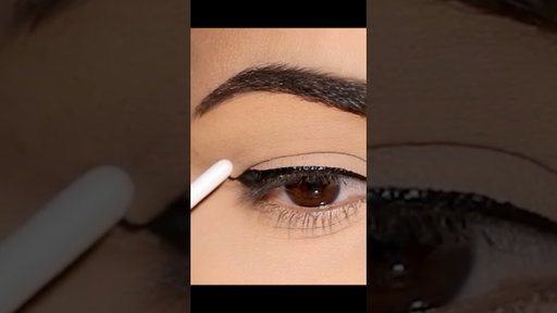 How to Ace the Soft Wing Eyeliner for Hooded Eyes!