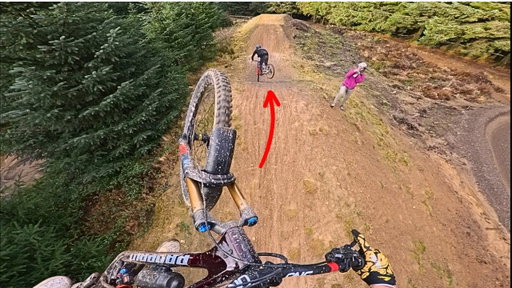 HUGE LINES FOR THIS CHRISTMAS RIDE CARNAGE!!