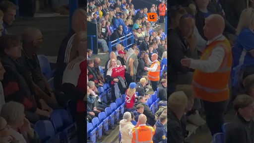 How Many Arsenal Fans Can You Spot In Ipswich's End? 🤣👀
