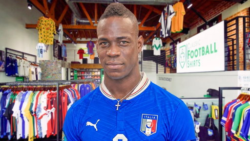 Mario Balotelli Shops For Retro Football Shirts - Shirt Shopping