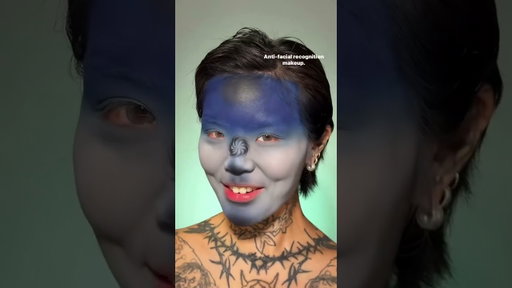 Unrecognizable makeup 🫨