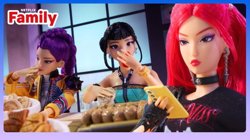 WRITER'S BLOCK 😭 KPop Demon Hunters: Backstage Pass 2 | Netflix Family