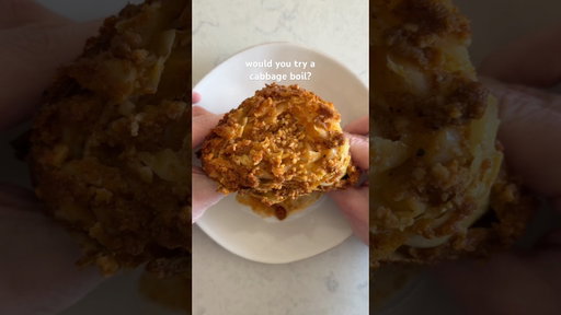 We tried the viral cabbage boil recipe so that you didn’t have to! 🥬 #cabbage #viralrecipe