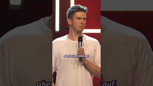 Mit dem Rad fahren 🤝 Helm anziehen. #humor #shorts #simonstäblein