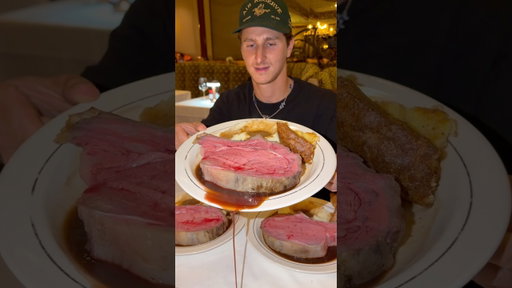 Is this too rare? 📍Lawry’s Prime Rib, LA #primerib #steak