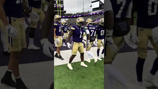 Pregame hype #GoHuskies