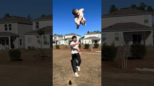 We have so much fun❤️ #girldad #trickplays #family #backflipcatch #backflip #daughter