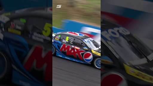 The ultimate battle of two titans 🥊 #bathurst1000