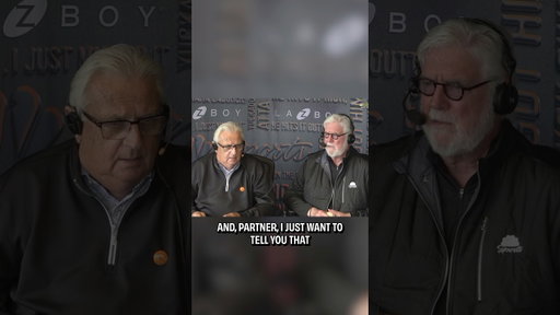 Mike Krukow opens up his final broadcast with some kind words for Duane Kuiper 🧡