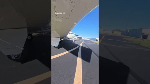 Gear down and locked. #airplane #beechcraft